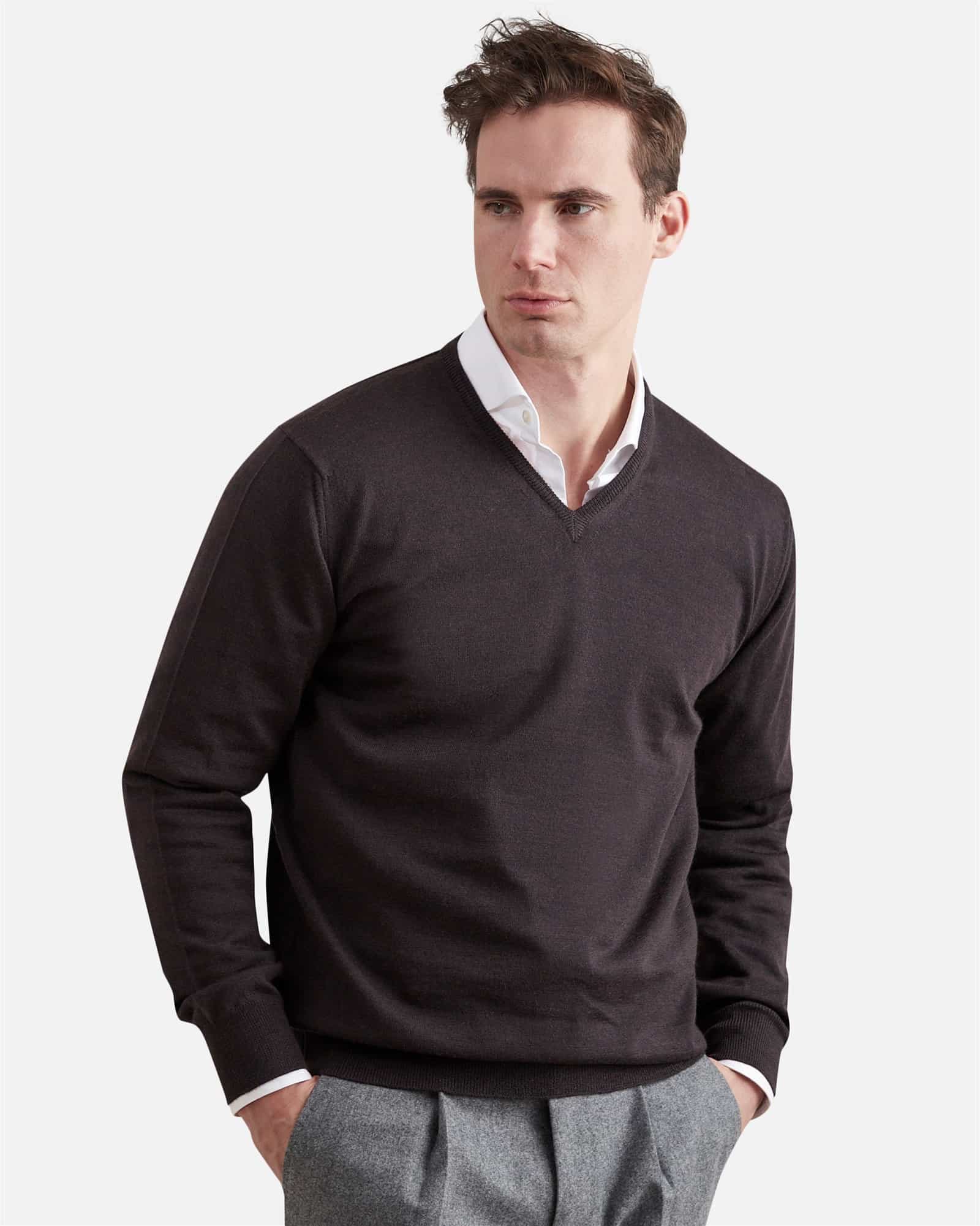 Superfine Merino Wool V Neck Brown