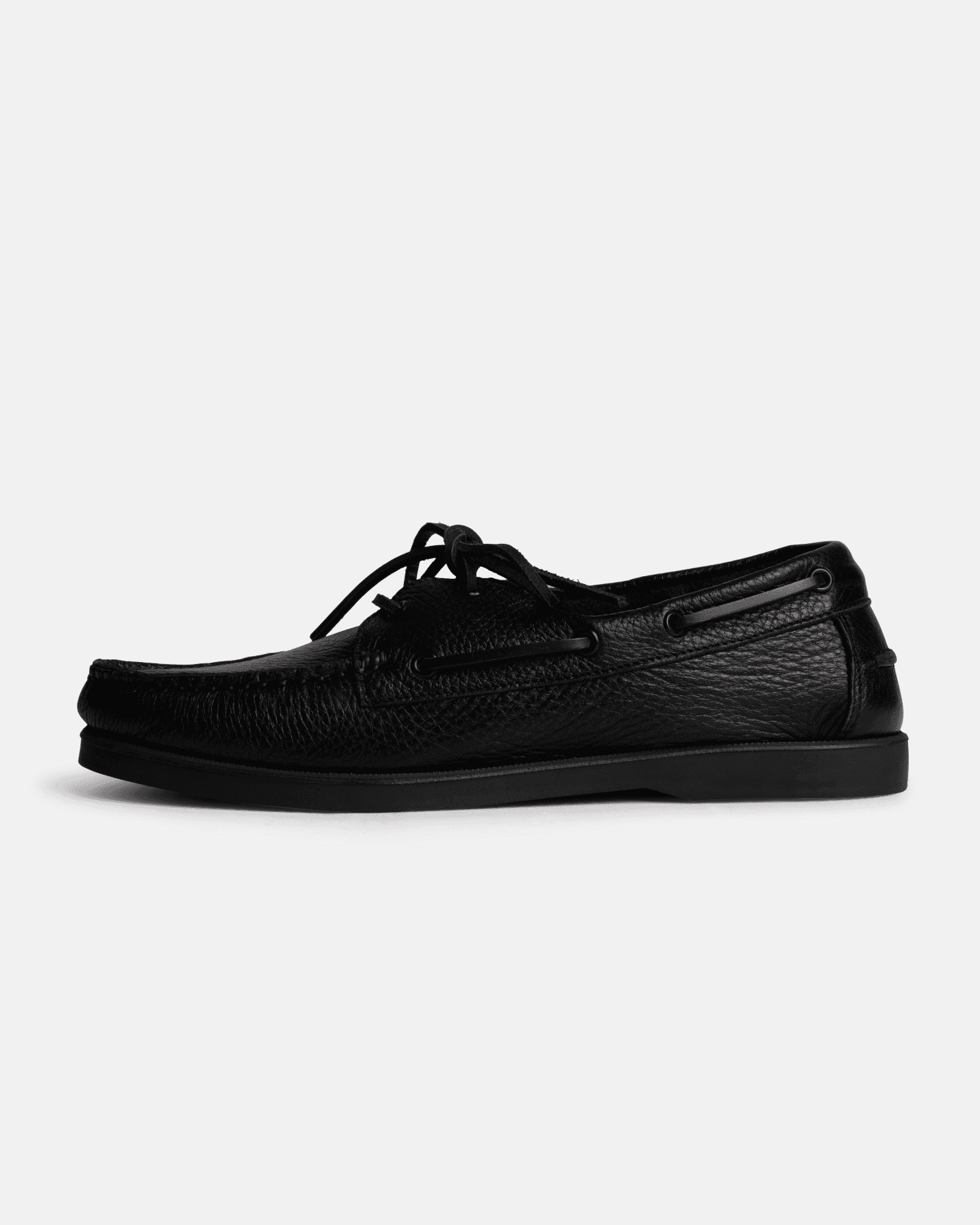 Deer Skin Regatta Shoe Black