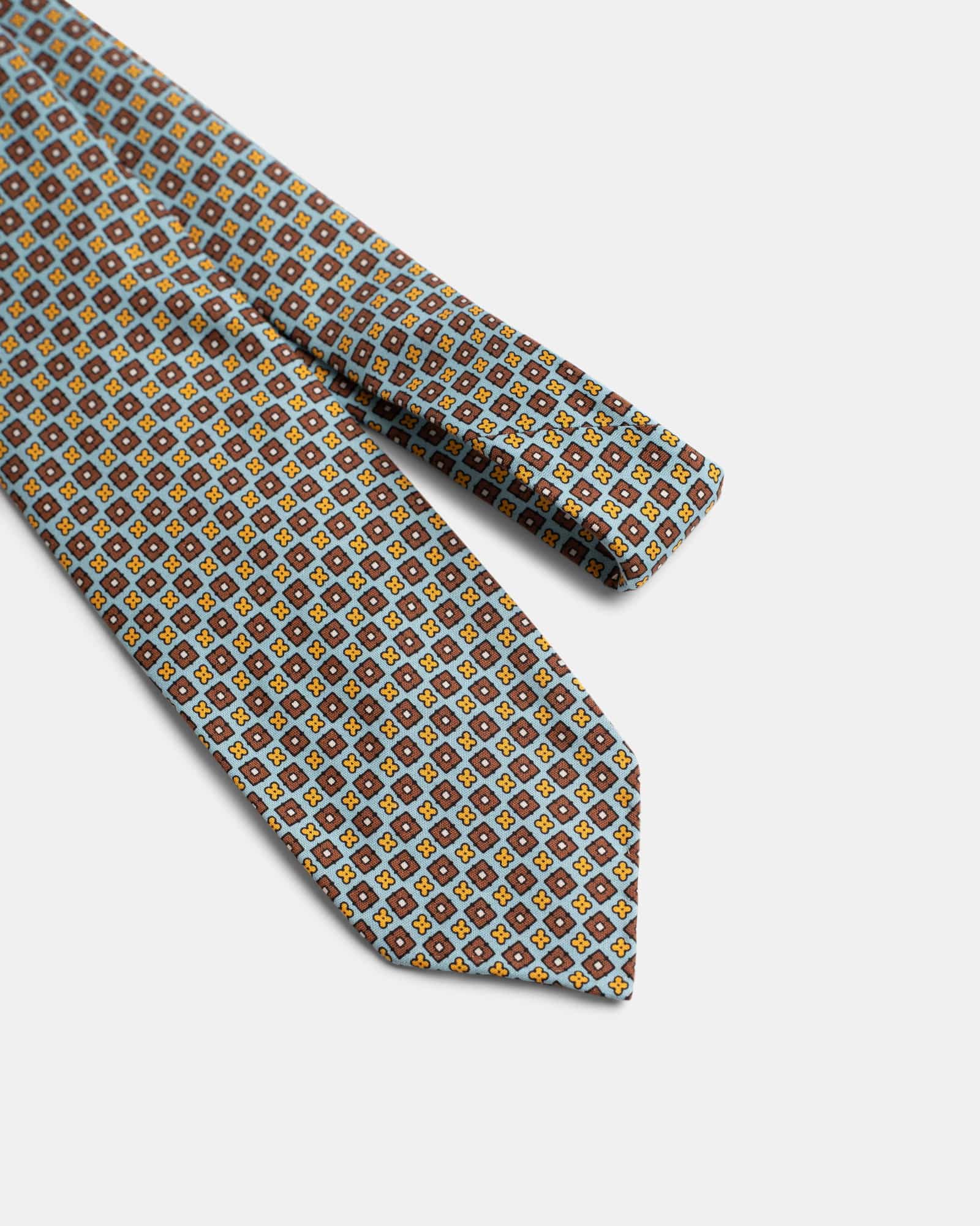 Diamond Print Light Blue