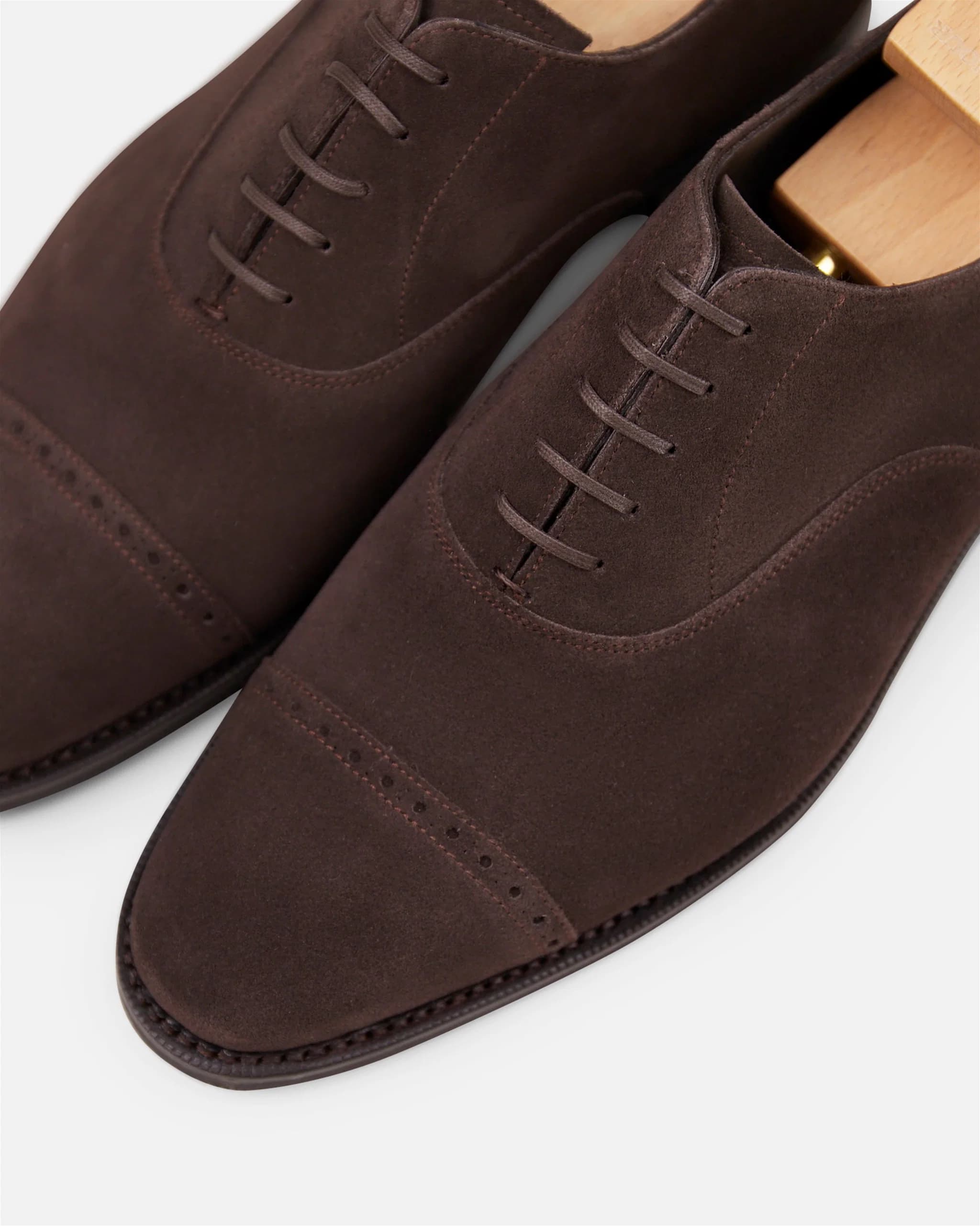 Suede Punched Cap Toe Rubber Sole Dark Brown - Loafers - Cavour