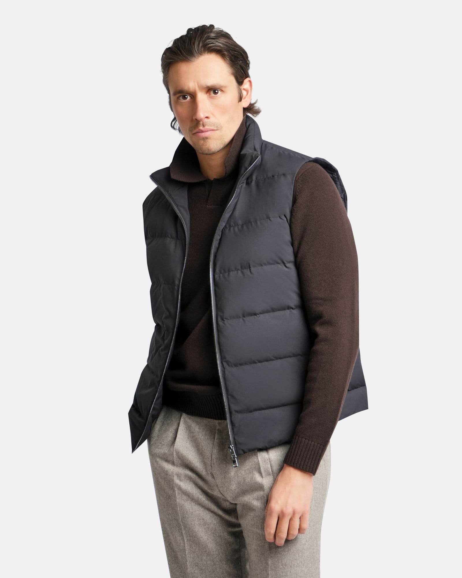 107788_navy_-2.jpg&w=1920&q=75