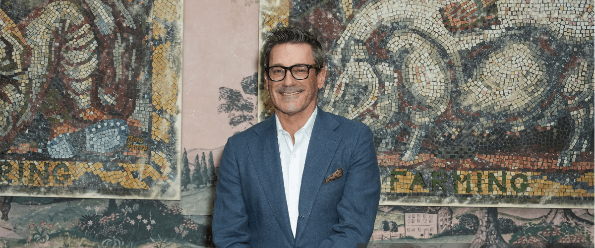 A Full-Circle Moment: Jon Hamm Wears Cavour
