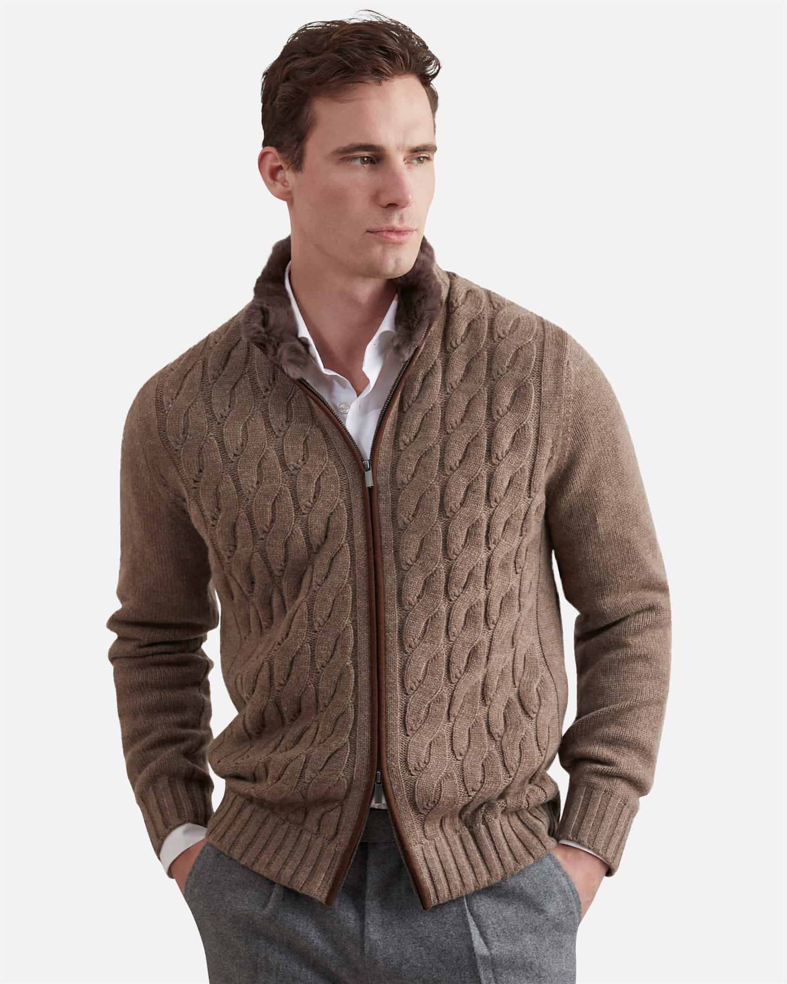 Cable Knit With Fur Collar Brown