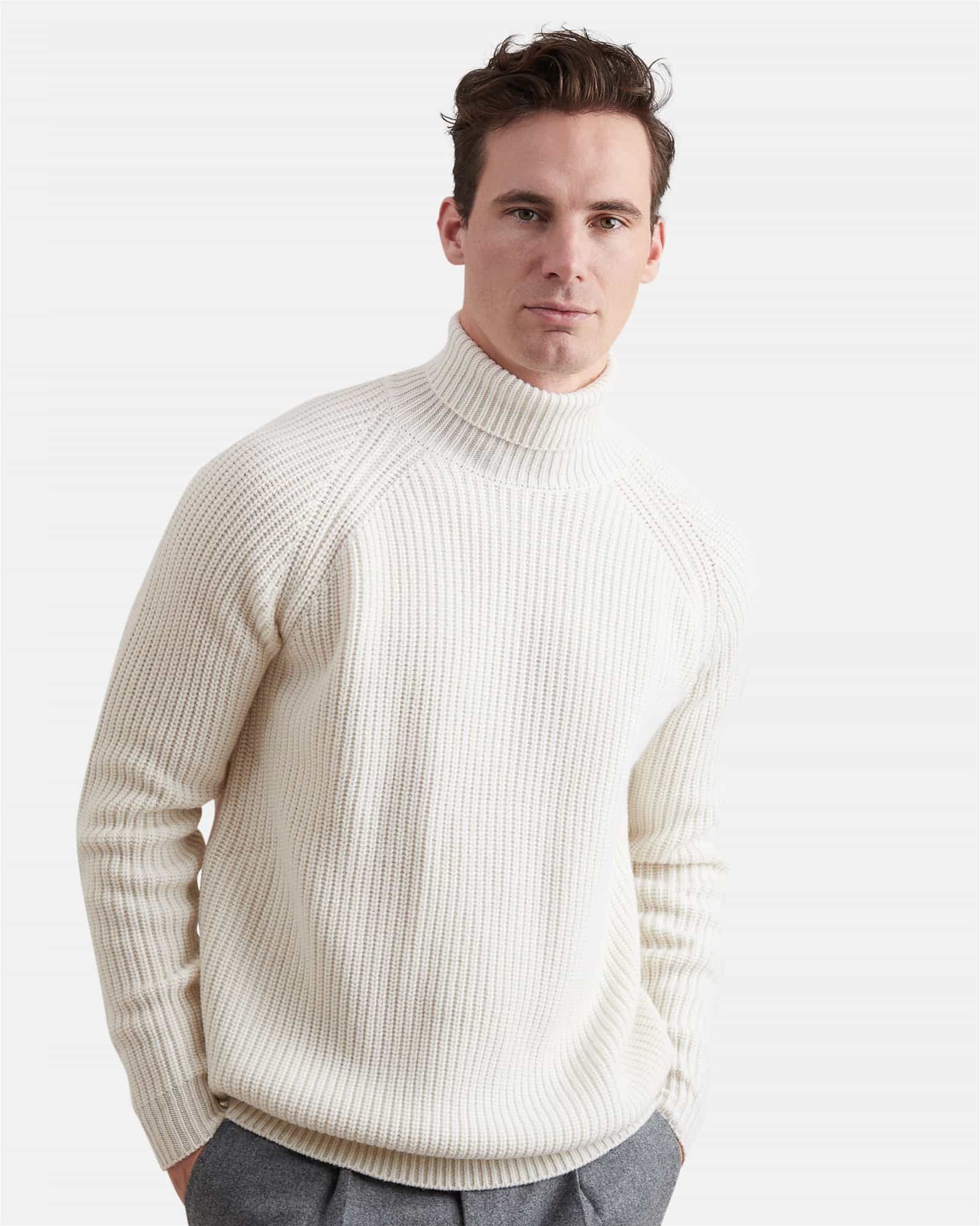 Raglan Shoulder 4Ply Roll Neck Cream