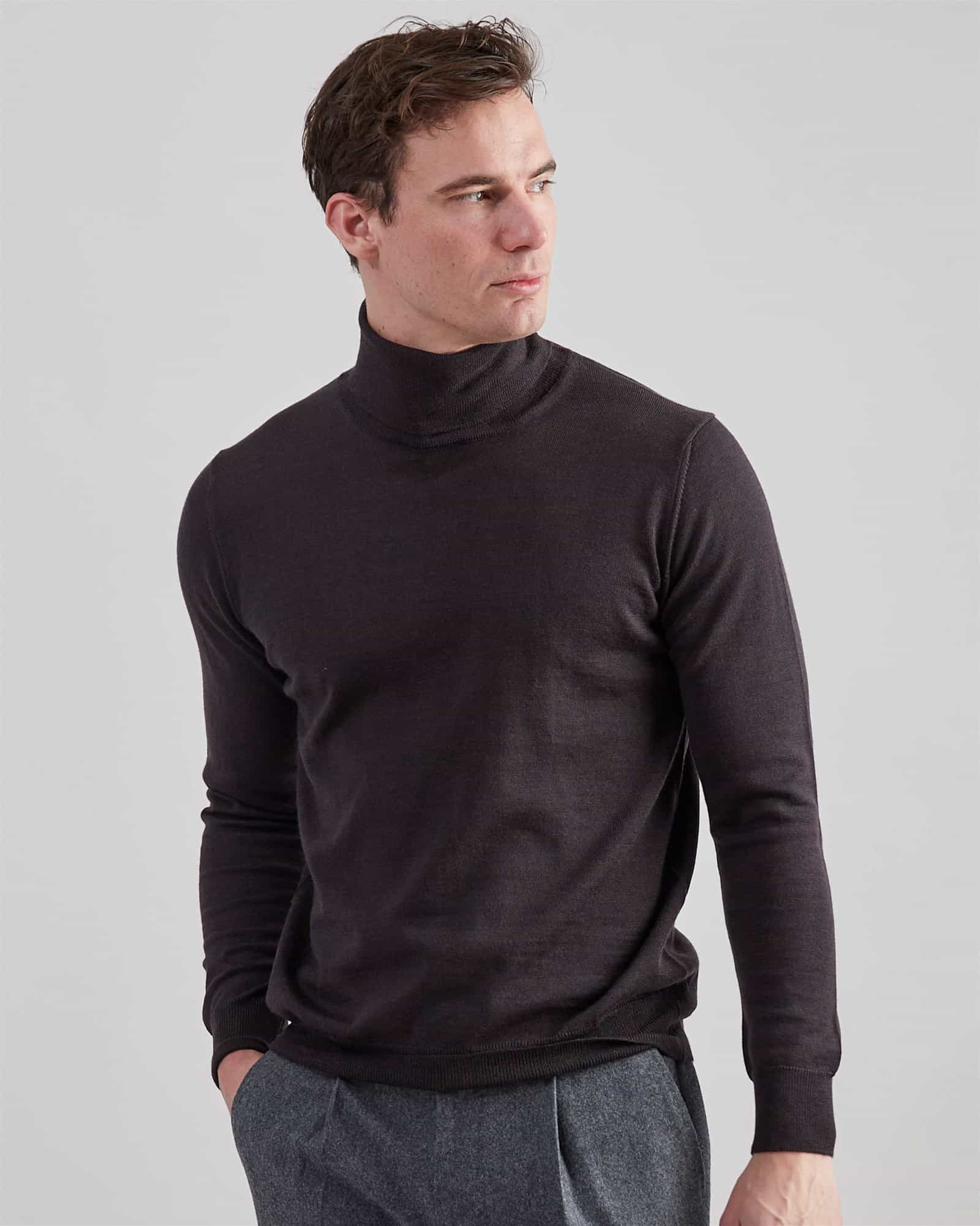 Superfine Merino Roll Neck Dark Brown