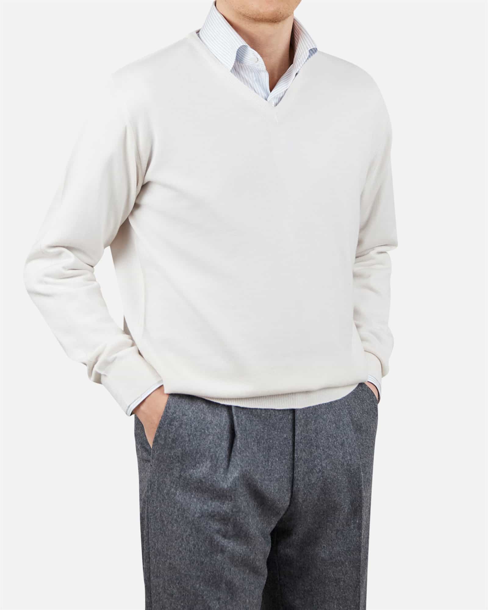Superfine Merino Wool V Neck Ivory